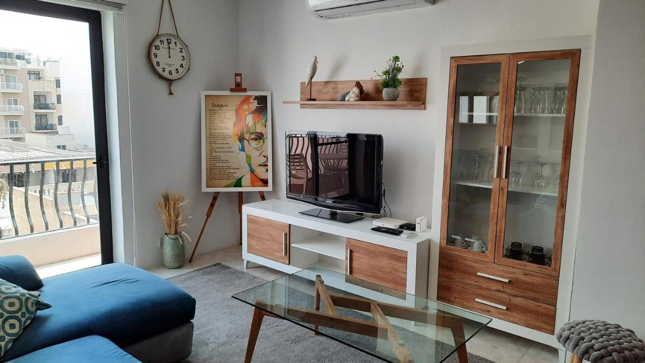 Spacious Side-Sea View Apartment At St Paul'S Bay St. Paul's Bay Esterno foto